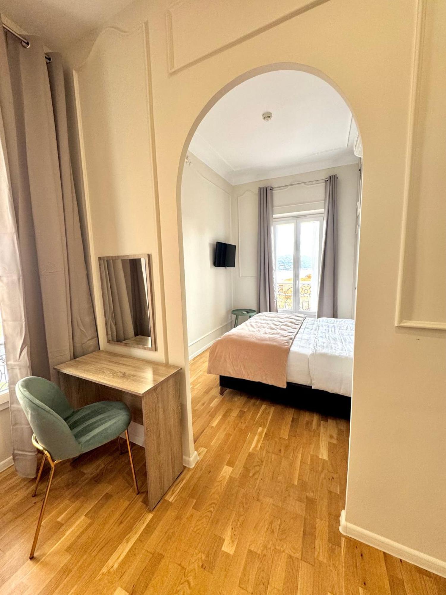 Hotel La Citadelle Вильфранш-сюр-Мер Экстерьер фото